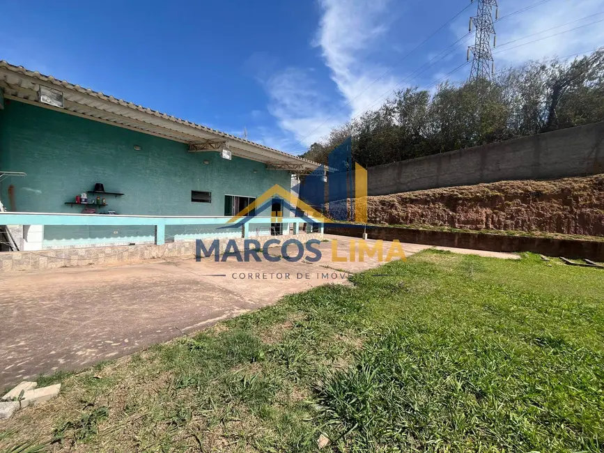 Chácara com 1 quarto à venda, 2500m2 em Portão, Atibaia - SP - imagem 2 Foto 2 de Chácara com 1 quarto à venda, 2500m2 em Portão, Atibaia - SP