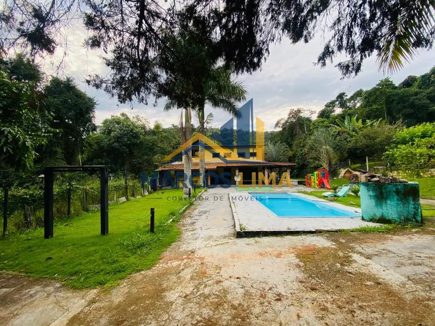 Chácara com 3 quartos à venda, 800m2 em Portão, Atibaia - SP - imagem 2 Foto 2 de Chácara com 3 quartos à venda, 800m2 em Portão, Atibaia - SP