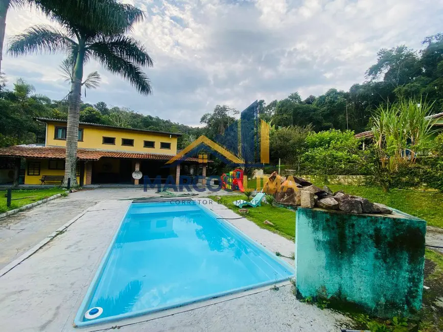 Chácara com 3 quartos à venda, 800m2 em Portão, Atibaia - SP - imagem 4 Foto 4 de Chácara com 3 quartos à venda, 800m2 em Portão, Atibaia - SP