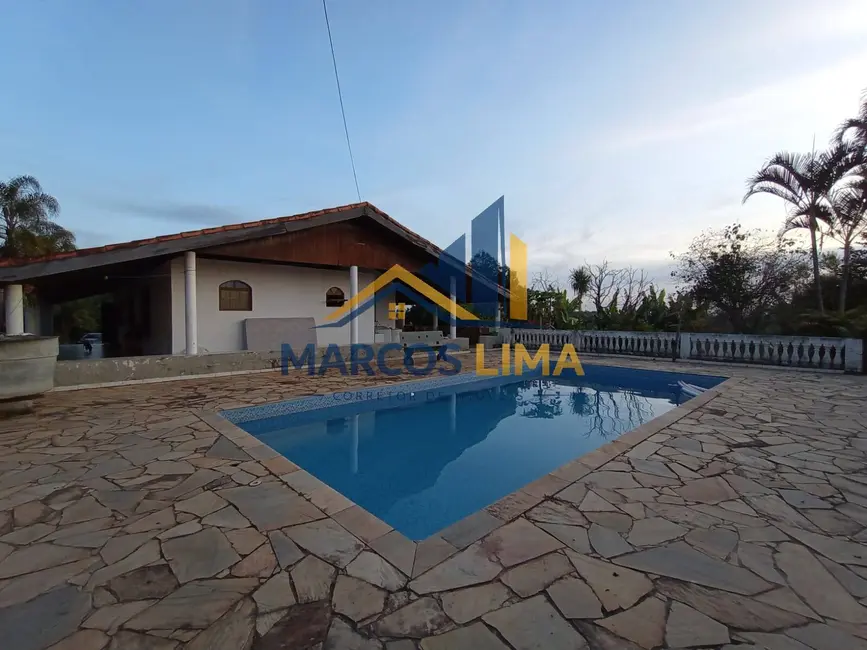 Foto 3 de Chácara com 3 quartos à venda, 3662m2 em Portão, Atibaia - SP