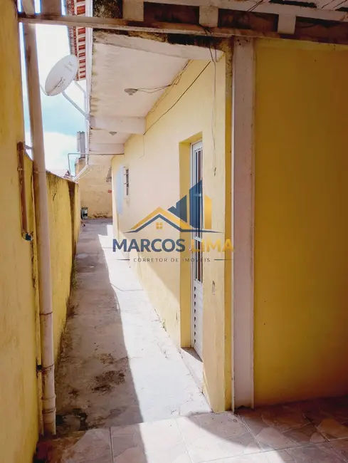 Foto 3 de Casa com 2 quartos para alugar, 125m2 em Mairipora - SP