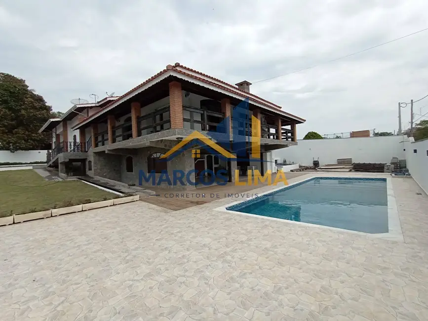 Foto 2 de Chácara com 6 quartos à venda, 1122m2 em Piracaia - SP