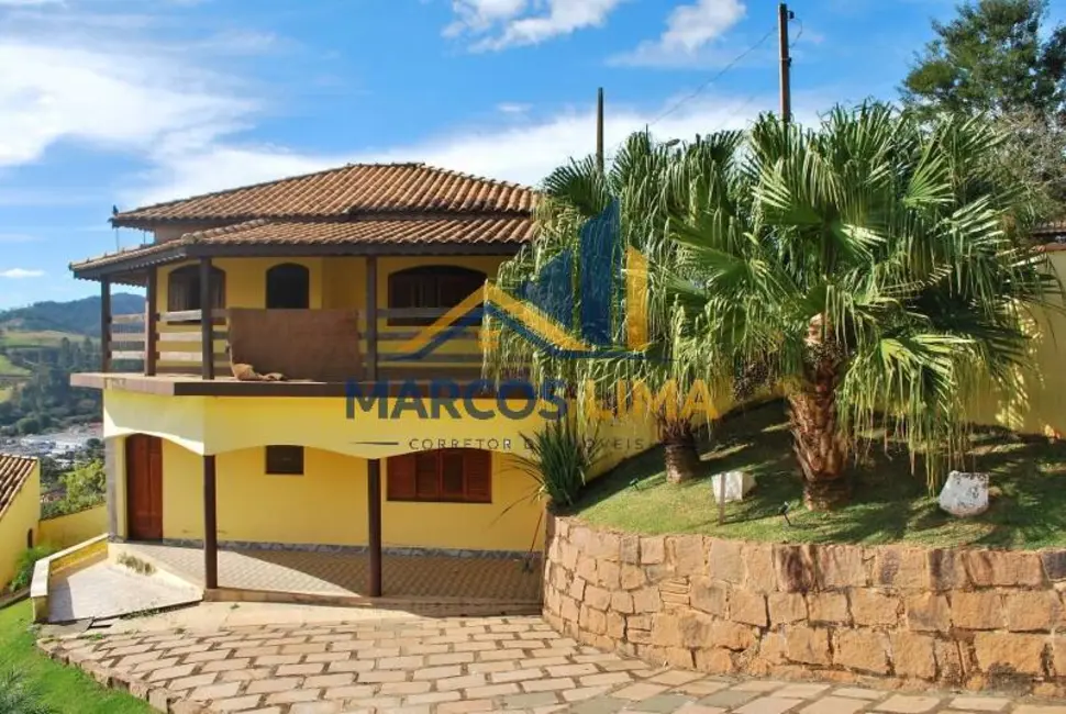 Chácara com 3 quartos à venda, 577m2 em Piracaia - SP - imagem 3 Foto 3 de Chácara com 3 quartos à venda, 577m2 em Piracaia - SP