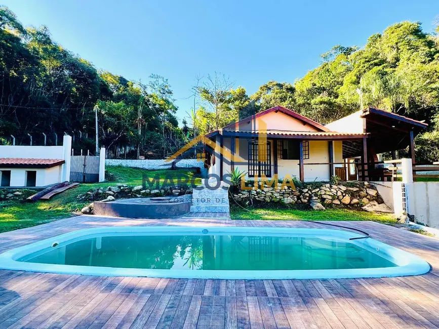 Foto 2 de Chácara com 2 quartos à venda, 1300m2 em Atibaia - SP
