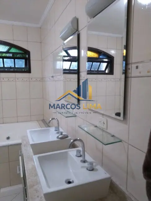 Chácara com 5 quartos à venda, 1200m2 em Atibaia - SP - imagem 7 Foto 7 de Chácara com 5 quartos à venda, 1200m2 em Atibaia - SP