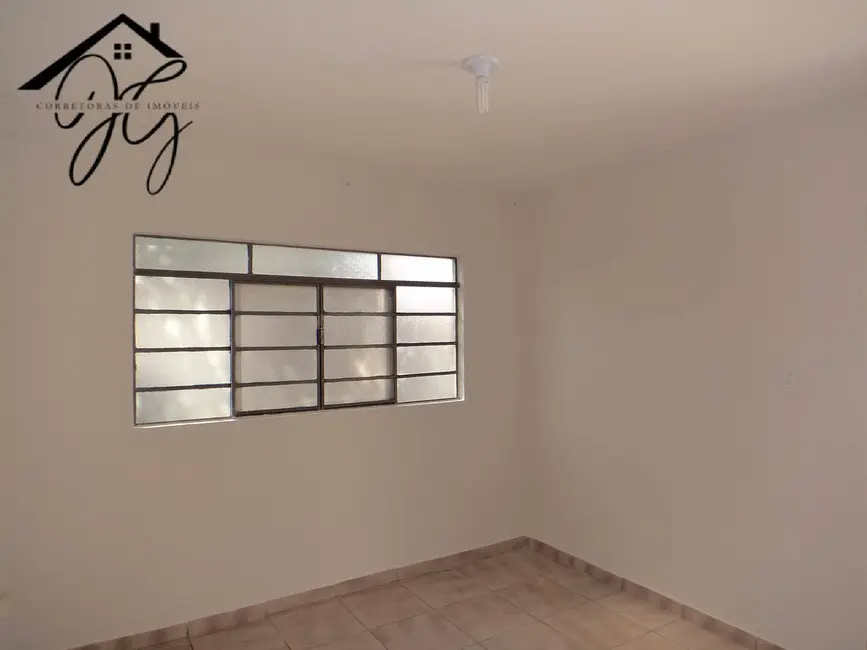 Foto 4 de Casa com 2 quartos à venda, 200m2 em Sao Pedro - SP
