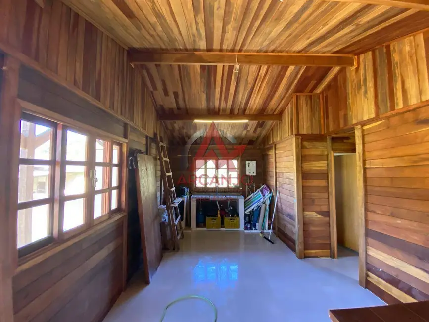 Foto 3 de Casa com 2 quartos à venda, 57m2 em Ubatuba - SP