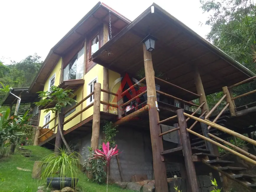 Foto 2 de Casa com 3 quartos à venda, 166m2 em Ubatuba - SP