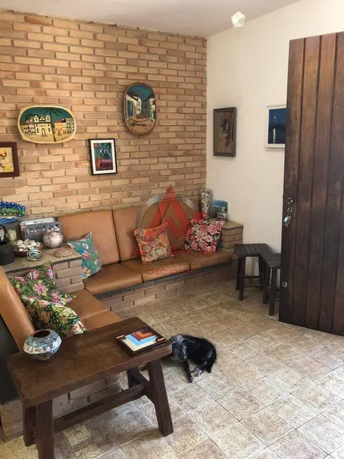 Casa com 2 quartos à venda, 74m2 em Ubatuba - SP - imagem 3 Foto 3 de Casa com 2 quartos à venda, 74m2 em Ubatuba - SP