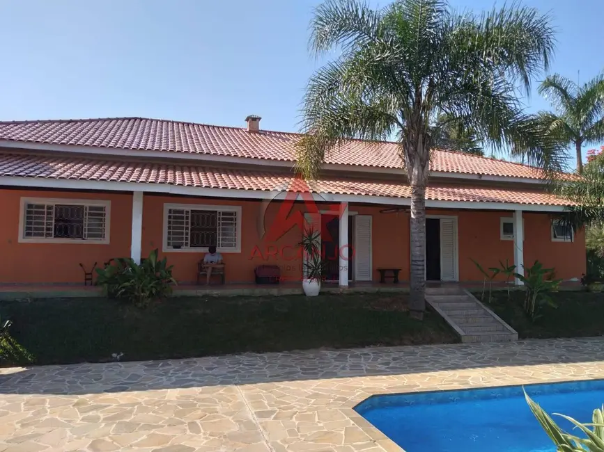 Foto 1 de Chácara com 4 quartos à venda, 420m2 em Mairinque - SP
