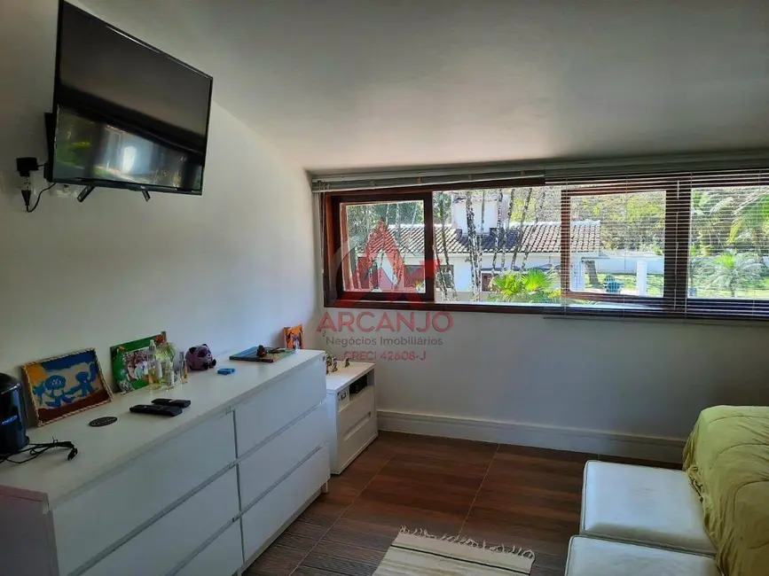Casa com 5 quartos à venda, 215m2 em Ubatuba - SP - imagem 7 Foto 7 de Casa com 5 quartos à venda, 215m2 em Ubatuba - SP