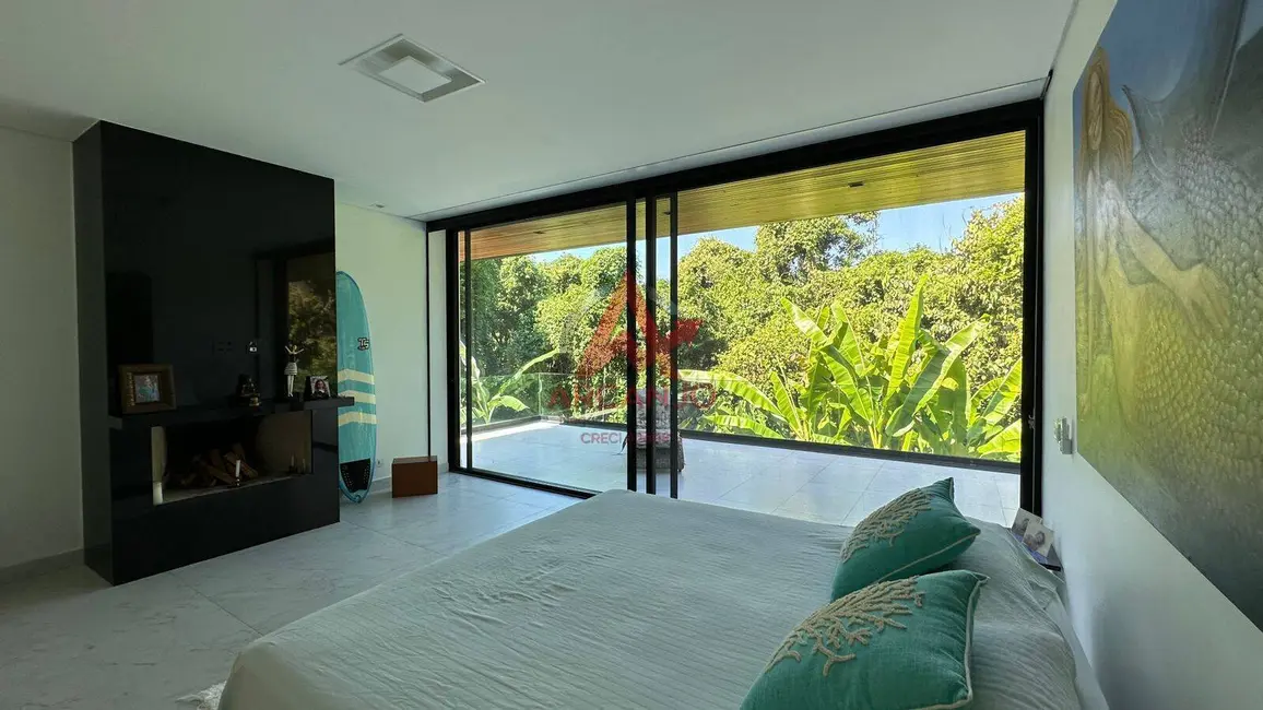 Casa com 3 quartos à venda, 315m2 em Ubatuba - SP - imagem 6 Foto 6 de Casa com 3 quartos à venda, 315m2 em Ubatuba - SP