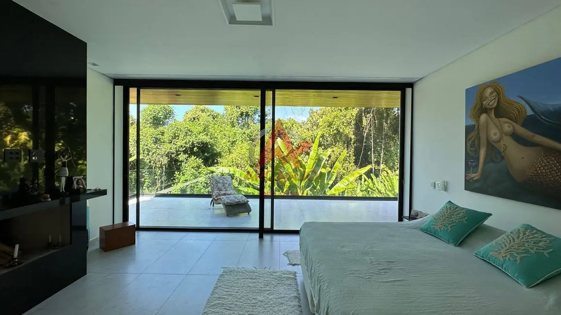 Casa com 3 quartos à venda, 315m2 em Ubatuba - SP - imagem 4 Foto 4 de Casa com 3 quartos à venda, 315m2 em Ubatuba - SP