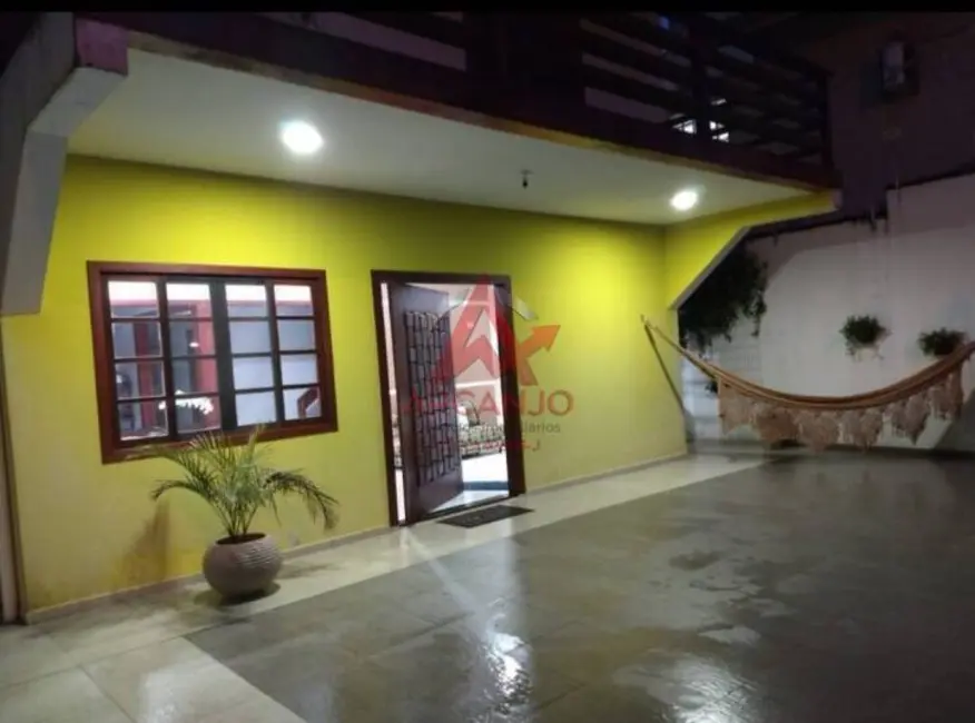 Foto 1 de Sobrado com 3 quartos à venda, 135m2 em Ubatuba - SP