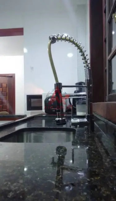 Foto 8 de Sobrado com 3 quartos à venda, 135m2 em Ubatuba - SP