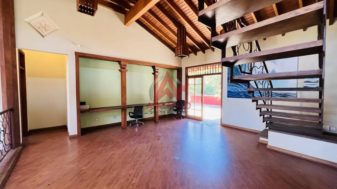 Foto 8 de Casa com 10 quartos à venda, 600m2 em Ubatuba - SP
