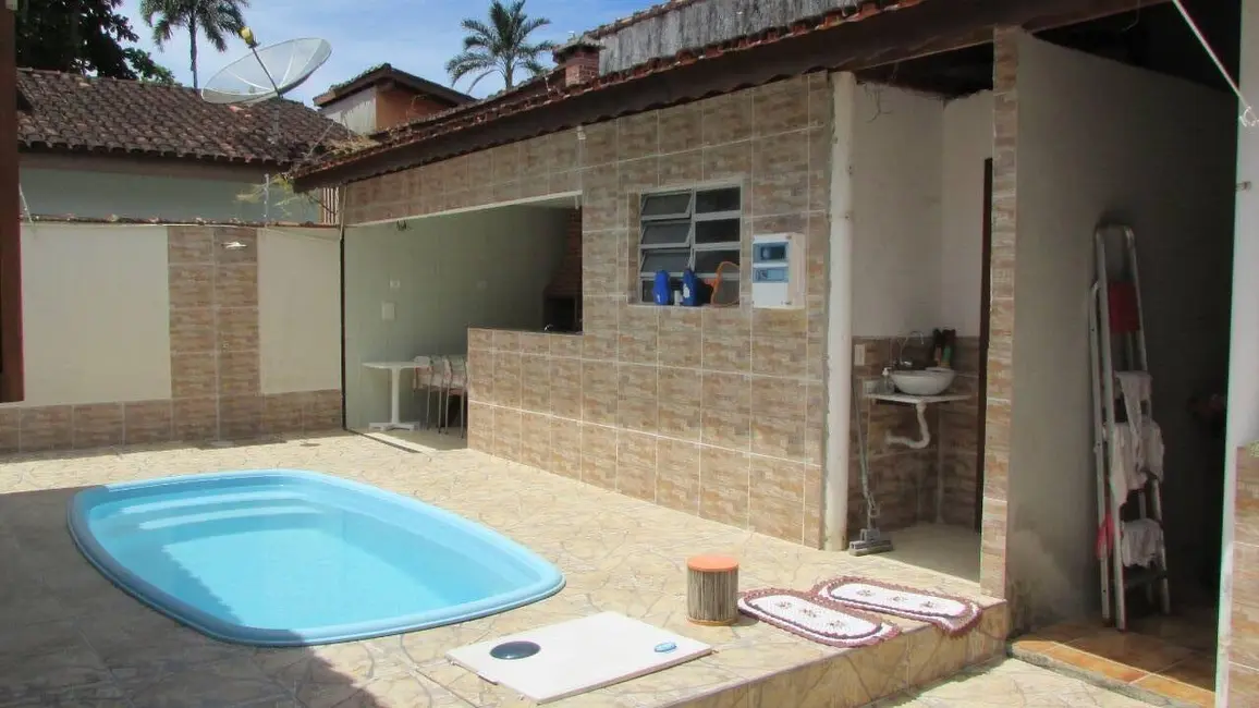 Casa com 8 quartos à venda, 320m2 em Ubatuba - SP - imagem 1 Foto 1 de Casa com 8 quartos à venda, 320m2 em Ubatuba - SP