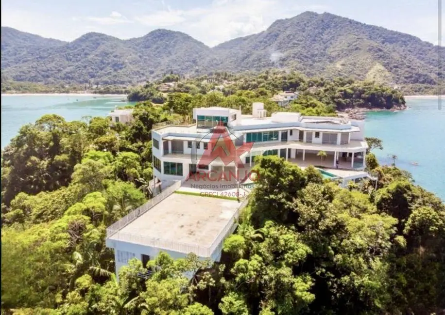 Casa com 10 quartos para alugar, 2560m2 em Ubatuba - SP - imagem 3 Foto 3 de Casa com 10 quartos para alugar, 2560m2 em Ubatuba - SP