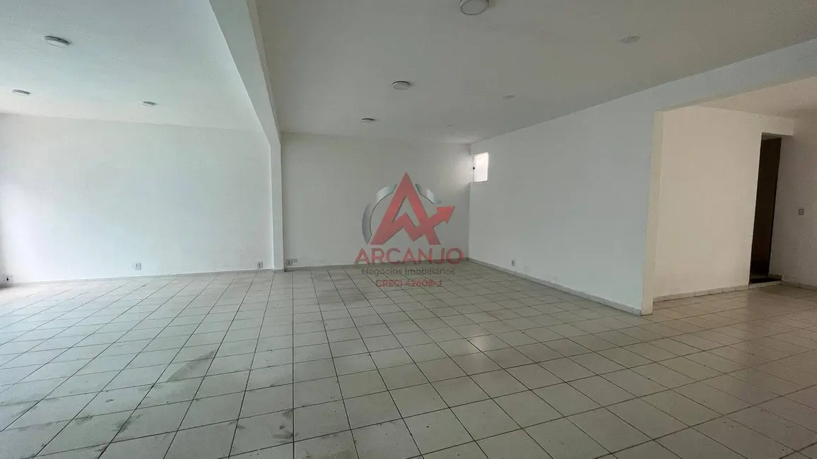 Sala Comercial para alugar, 320m2 em Centro, Ubatuba - SP - imagem 4 Foto 4 de Sala Comercial para alugar, 320m2 em Centro, Ubatuba - SP