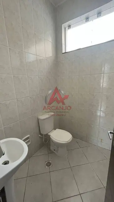 Sala Comercial para alugar, 320m2 em Centro, Ubatuba - SP - imagem 9 Foto 9 de Sala Comercial para alugar, 320m2 em Centro, Ubatuba - SP