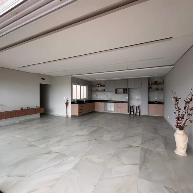 Cobertura com 3 quartos à venda e para alugar, 150m2 em Ubatuba - SP - imagem 2 Foto 2 de Cobertura com 3 quartos à venda e para alugar, 150m2 em Ubatuba - SP