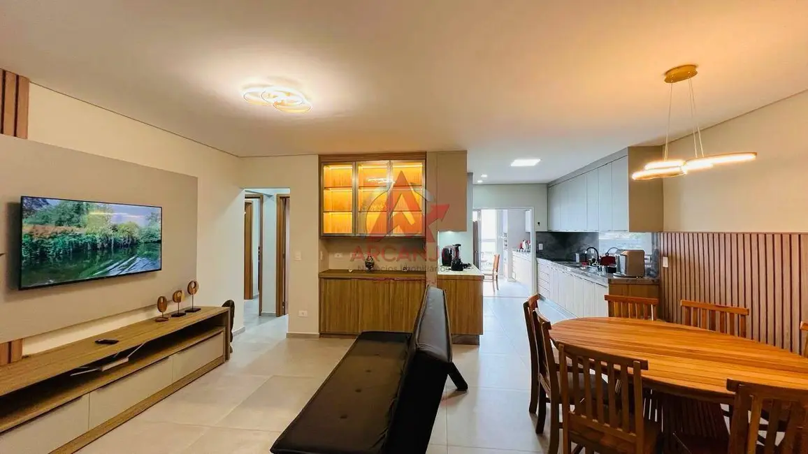 Foto 1 de Apartamento com 3 quartos à venda, 108m2 em Centro, Ubatuba - SP