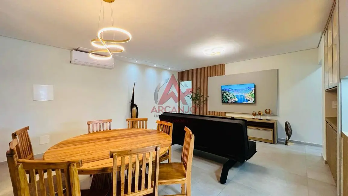 Foto 4 de Apartamento com 3 quartos à venda, 108m2 em Centro, Ubatuba - SP