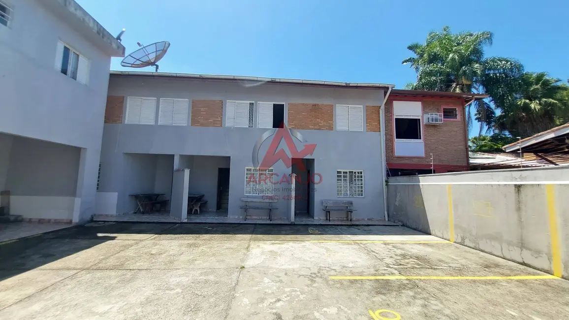 Sobrado com 7 quartos à venda, 62m2 em Ubatuba - SP - imagem 1 Foto 1 de Sobrado com 7 quartos à venda, 62m2 em Ubatuba - SP