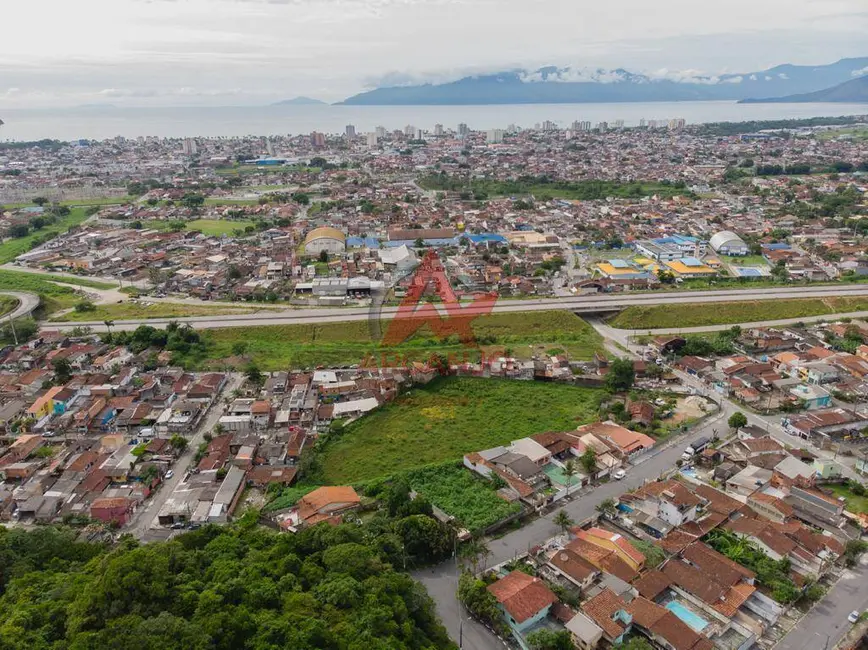 Foto 1 de Terreno / Lote à venda, 8200m2 em Tinga, Caraguatatuba - SP