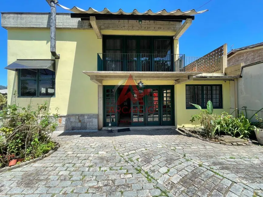 Foto 2 de Casa com 4 quartos à venda, 280m2 em Ubatuba - SP