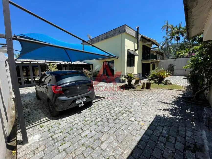 Foto 1 de Casa com 4 quartos à venda, 280m2 em Ubatuba - SP
