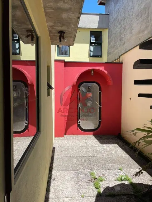 Foto 9 de Casa com 4 quartos à venda, 280m2 em Ubatuba - SP