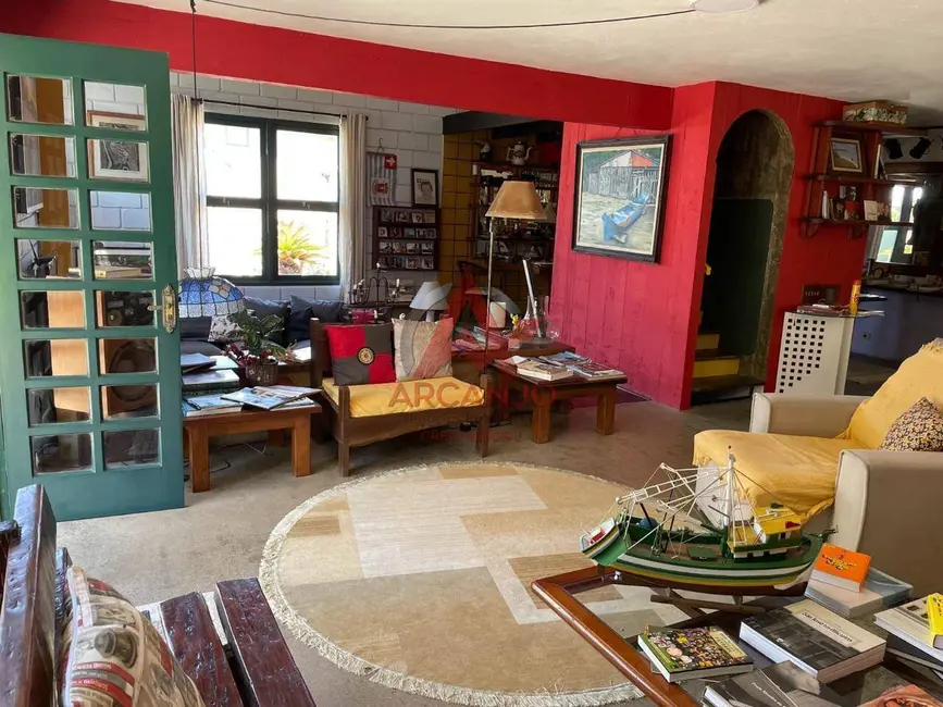 Foto 4 de Casa com 4 quartos à venda, 280m2 em Ubatuba - SP