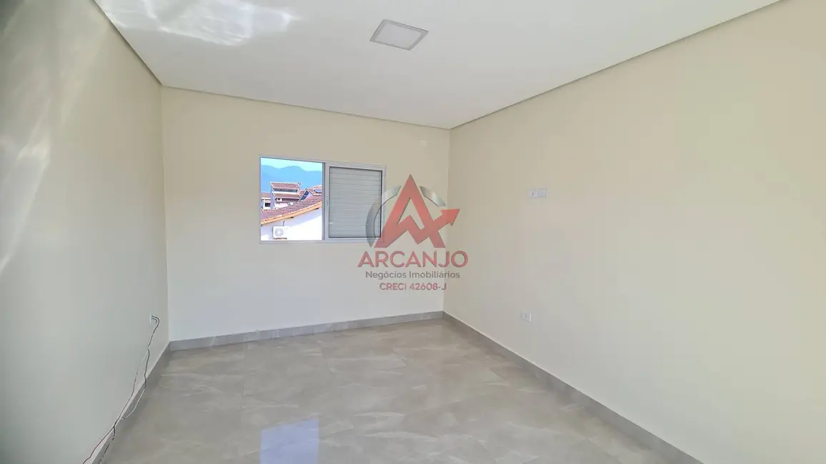 Foto 4 de Sobrado com 3 quartos à venda, 145m2 em Silop, Ubatuba - SP