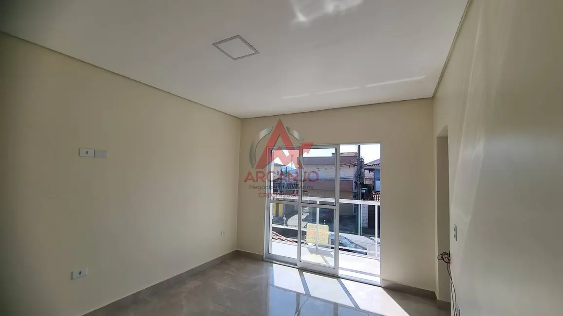 Foto 5 de Sobrado com 3 quartos à venda, 145m2 em Silop, Ubatuba - SP
