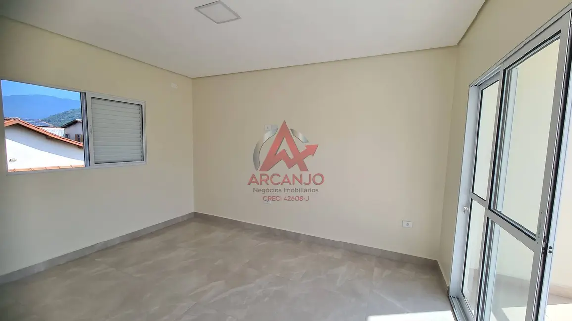 Foto 6 de Sobrado com 3 quartos à venda, 145m2 em Silop, Ubatuba - SP