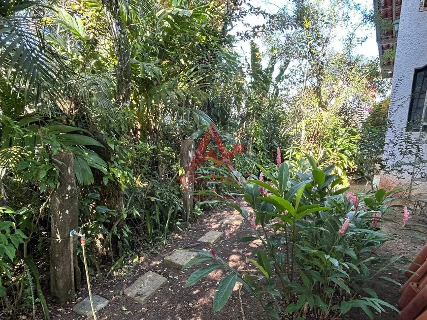Foto 8 de Casa com 4 quartos à venda, 229m2 em Ubatuba - SP