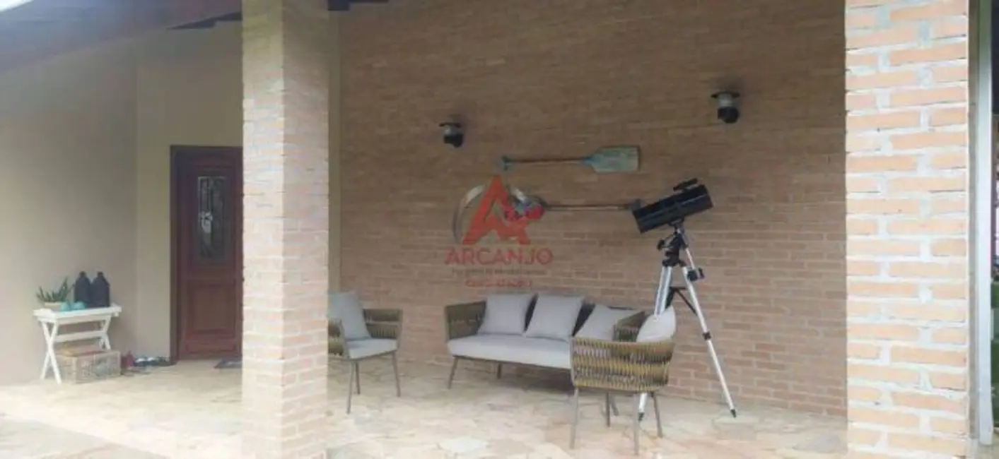 Casa com 3 quartos à venda, 180m2 em Ubatuba - SP - imagem 5 Foto 5 de Casa com 3 quartos à venda, 180m2 em Ubatuba - SP