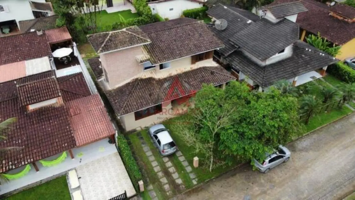 Casa com 3 quartos à venda, 180m2 em Ubatuba - SP - imagem 7 Foto 7 de Casa com 3 quartos à venda, 180m2 em Ubatuba - SP