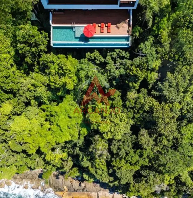 Casa com 5 quartos para alugar, 470m2 em Ubatuba - SP - imagem 4 Foto 4 de Casa com 5 quartos para alugar, 470m2 em Ubatuba - SP