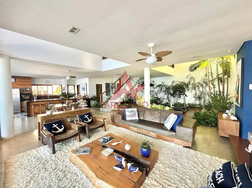 Casa com 5 quartos para alugar, 470m2 em Ubatuba - SP - imagem 9 Foto 9 de Casa com 5 quartos para alugar, 470m2 em Ubatuba - SP