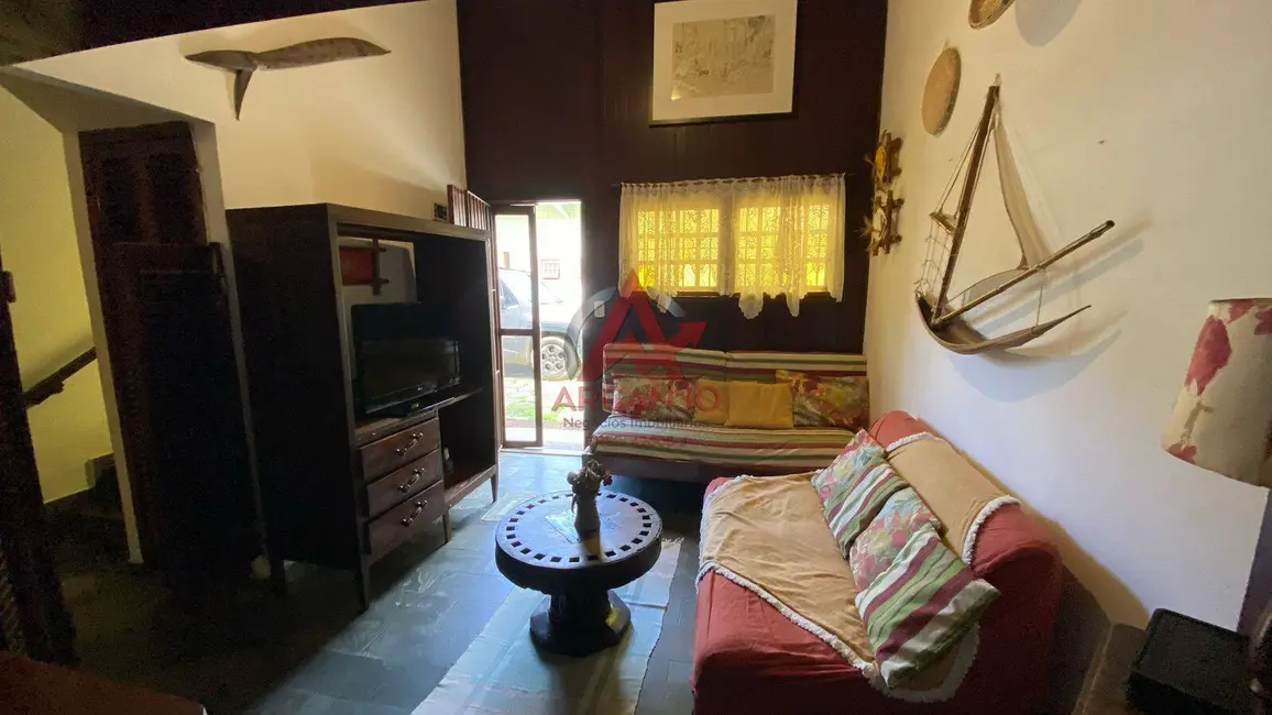 Apartamento com 2 quartos para alugar, 60m2 em Ubatuba - SP - imagem 2 Foto 2 de Apartamento com 2 quartos para alugar, 60m2 em Ubatuba - SP