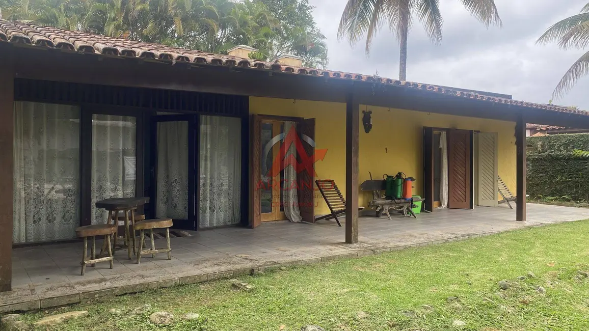 Foto 4 de Casa com 4 quartos à venda, 200m2 em Ubatuba - SP
