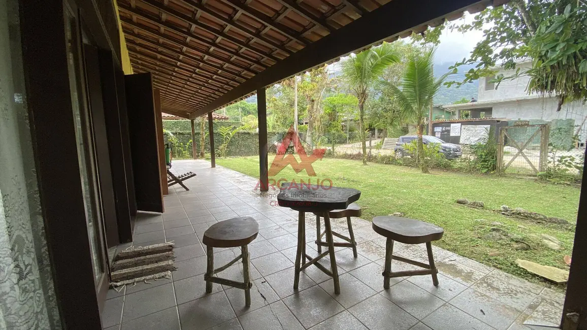 Foto 9 de Casa com 4 quartos à venda, 200m2 em Ubatuba - SP