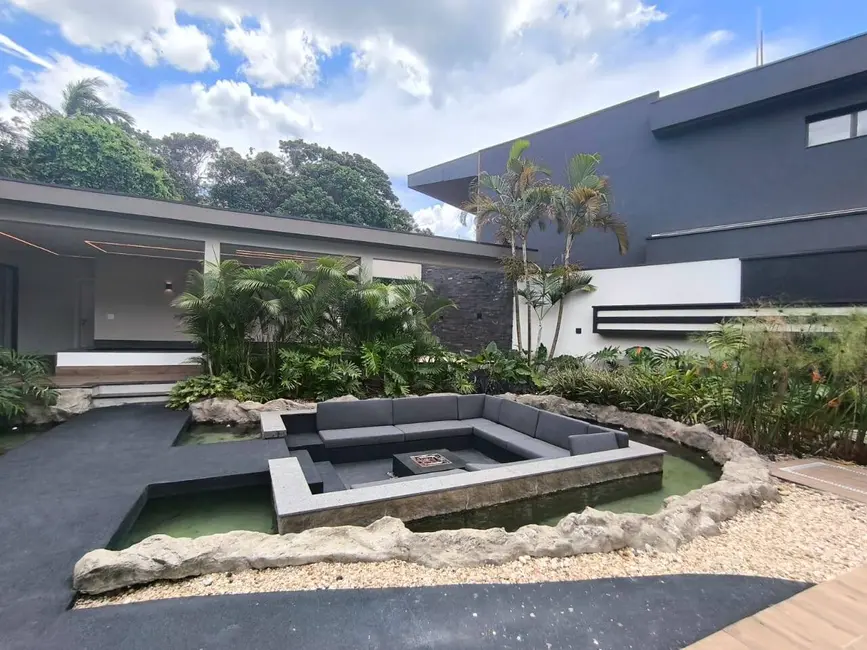 Foto 4 de Casa com 7 quartos à venda, 1335m2 em Bertioga - SP