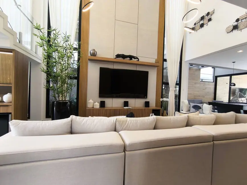 Foto 4 de Casa com 6 quartos à venda, 483m2 em Riviera de São Lourenço, Bertioga - SP