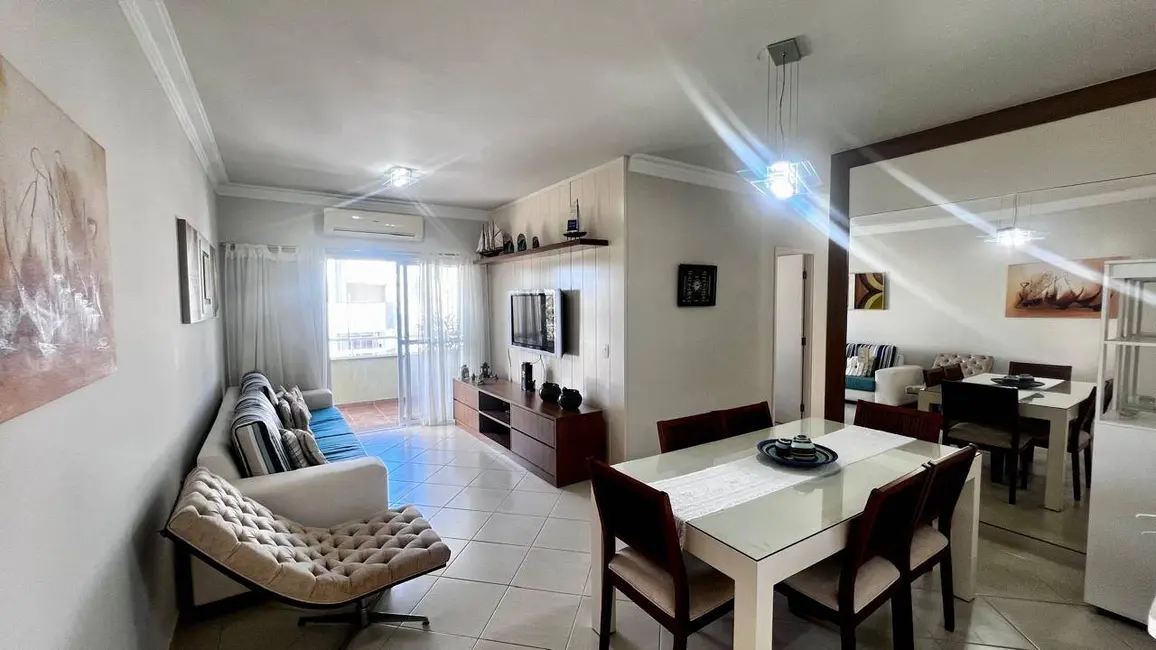 Apartamento com 3 quartos à venda em Ubatuba - SP - imagem 2 Foto 2 de Apartamento com 3 quartos à venda em Ubatuba - SP