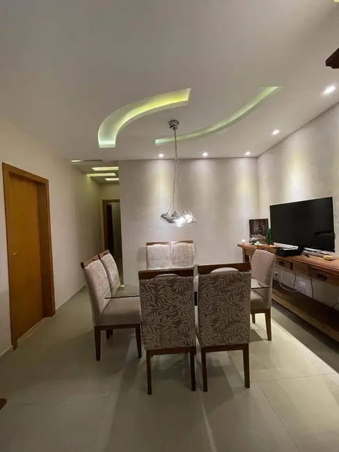 Foto 3 de Cobertura com 4 quartos para alugar, 306m2 em Centro, Ubatuba - SP