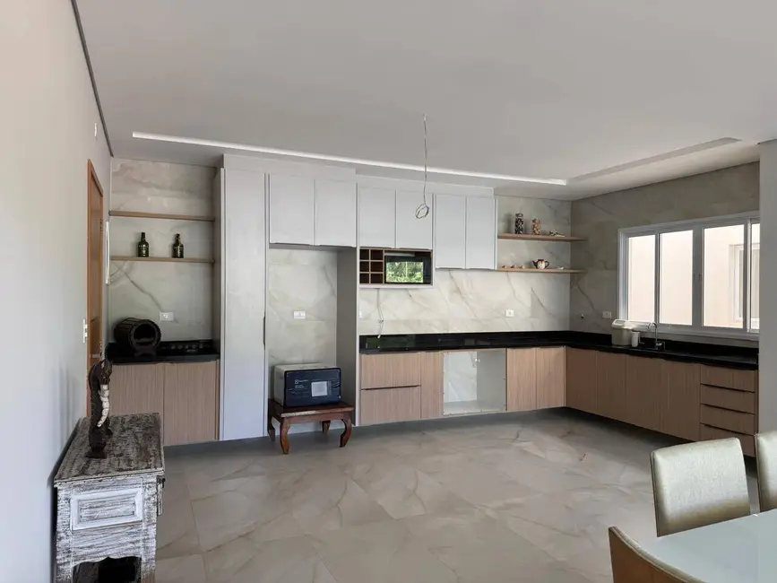 Cobertura com 3 quartos para alugar, 150m2 em Ubatuba - SP - imagem 9 Foto 9 de Cobertura com 3 quartos para alugar, 150m2 em Ubatuba - SP