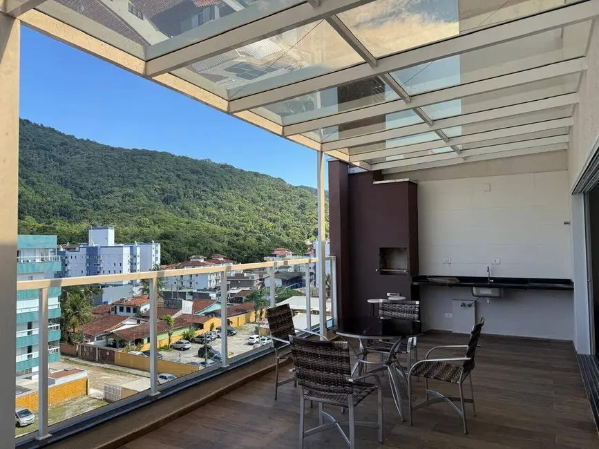 Cobertura com 3 quartos para alugar, 150m2 em Ubatuba - SP - imagem 2 Foto 2 de Cobertura com 3 quartos para alugar, 150m2 em Ubatuba - SP